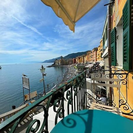 Апартаменти Un Terrazzino Sul Lungomare Камольї Екстер'єр фото
